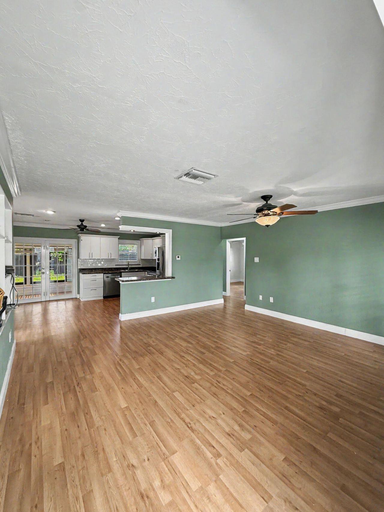 150 SE 5th Court, Pompano Beach, FL 33060 Photo