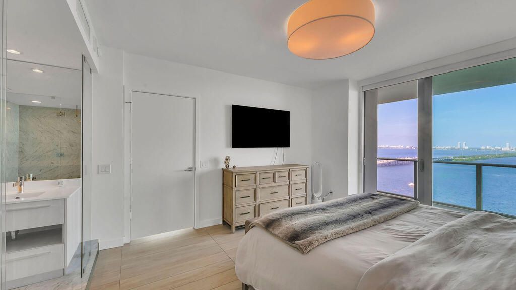 3131 NE 7th Avenue, Unit 2206, Miami, FL 33137 Photo