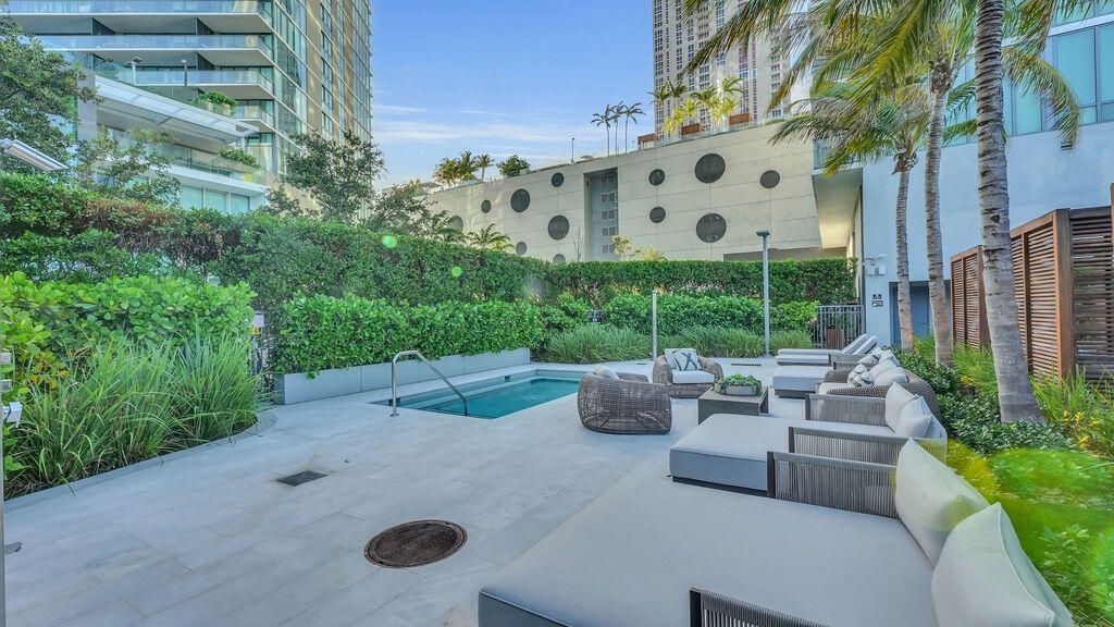 3131 NE 7th Avenue, Unit 2206, Miami, FL 33137 Photo