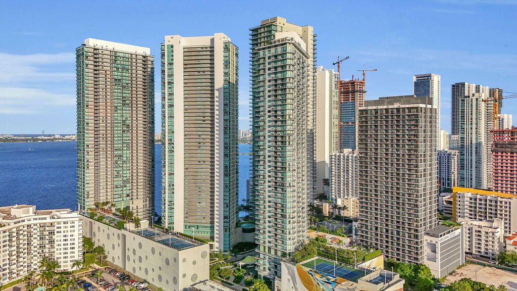 3131 NE 7th Avenue, Unit 2206, Miami, FL 33137 Photo