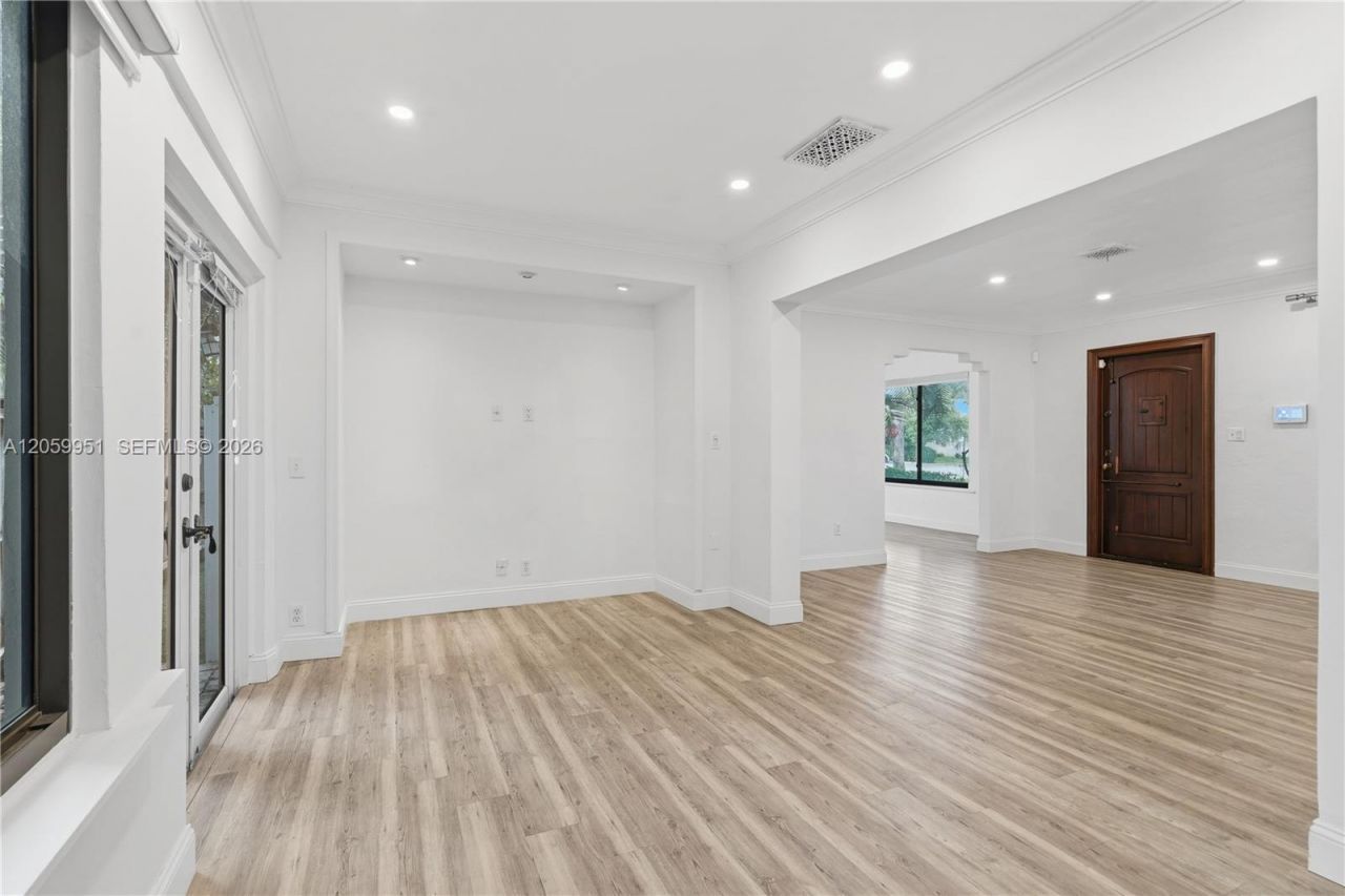 110 N 16th Ave, Hollywood, FL 33020 Photo