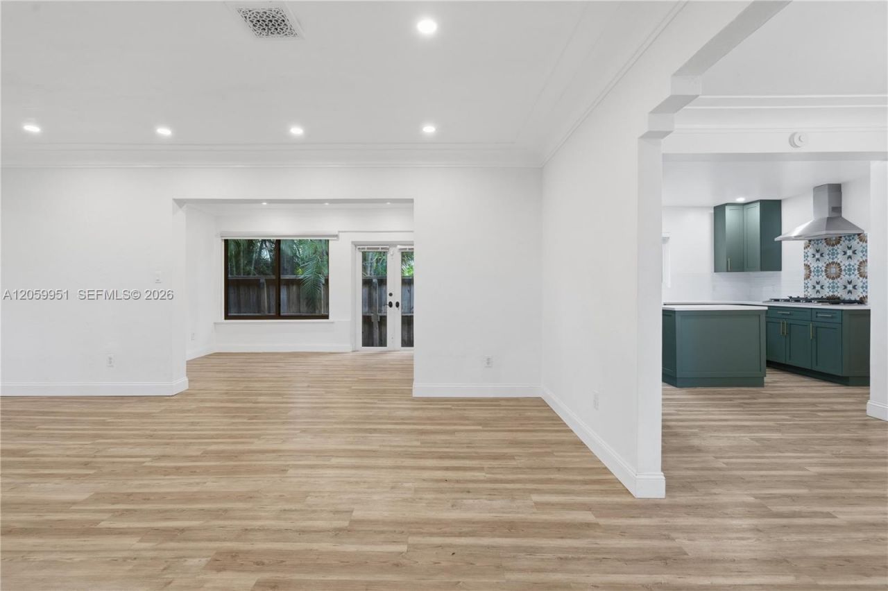 110 N 16th Ave, Hollywood, FL 33020 Photo