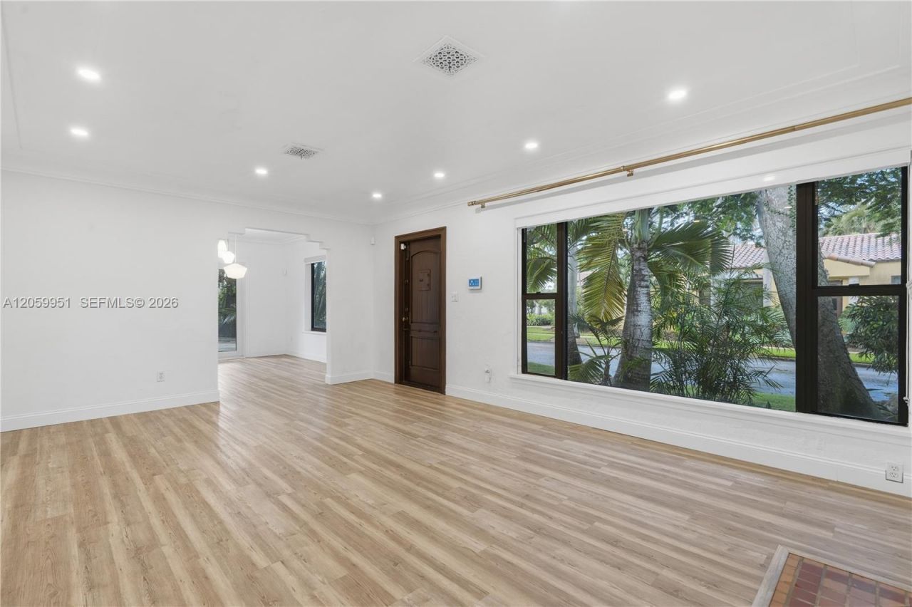110 N 16th Ave, Hollywood, FL 33020 Photo