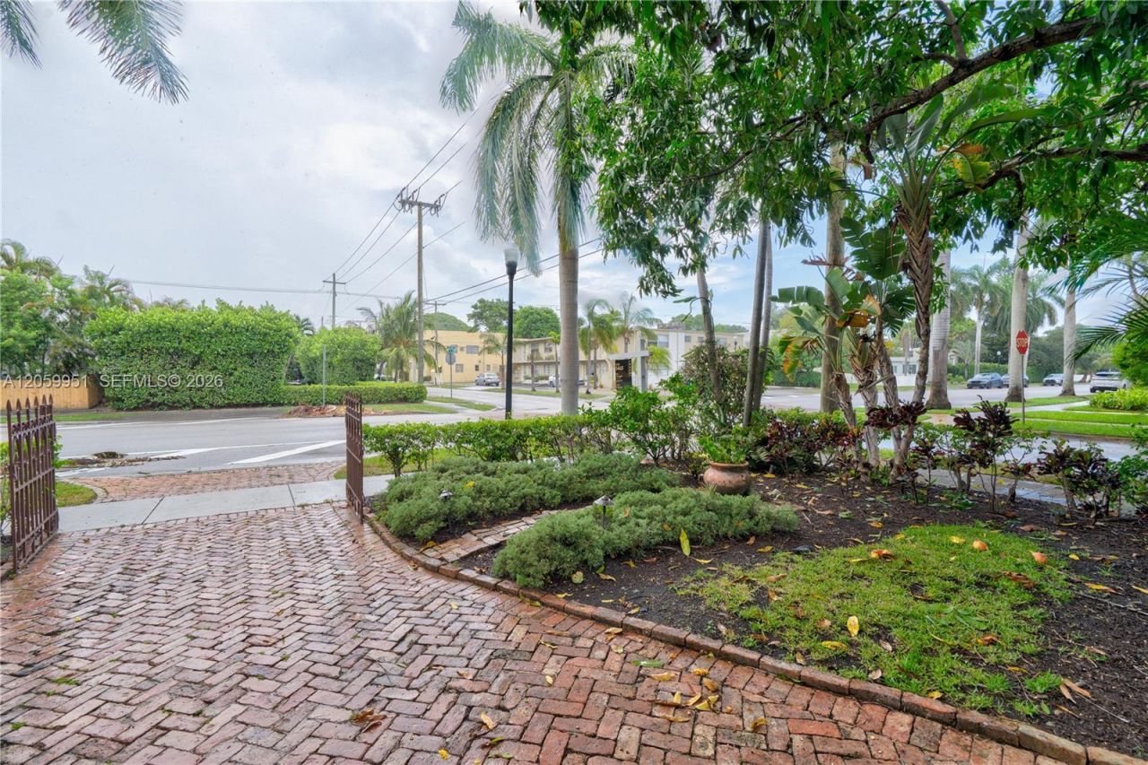110 N 16th Ave, Hollywood, FL 33020 Photo
