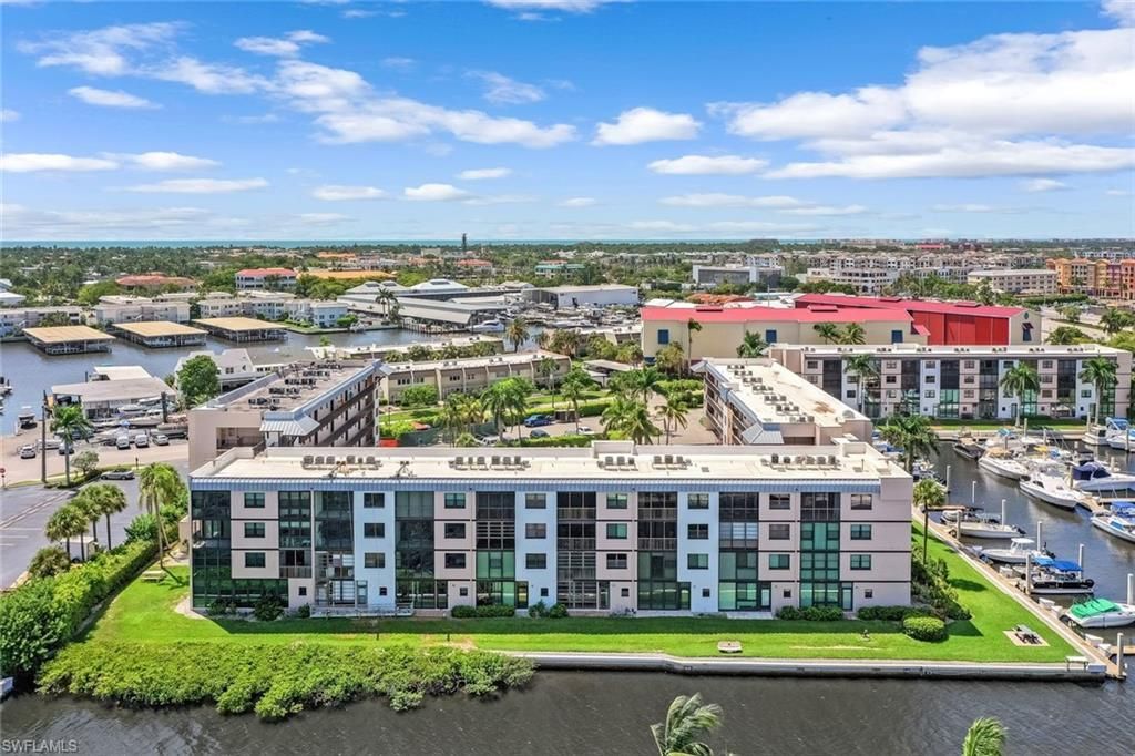 807 River Point Dr , Unit 102D, Naples, FL 34102 Photo