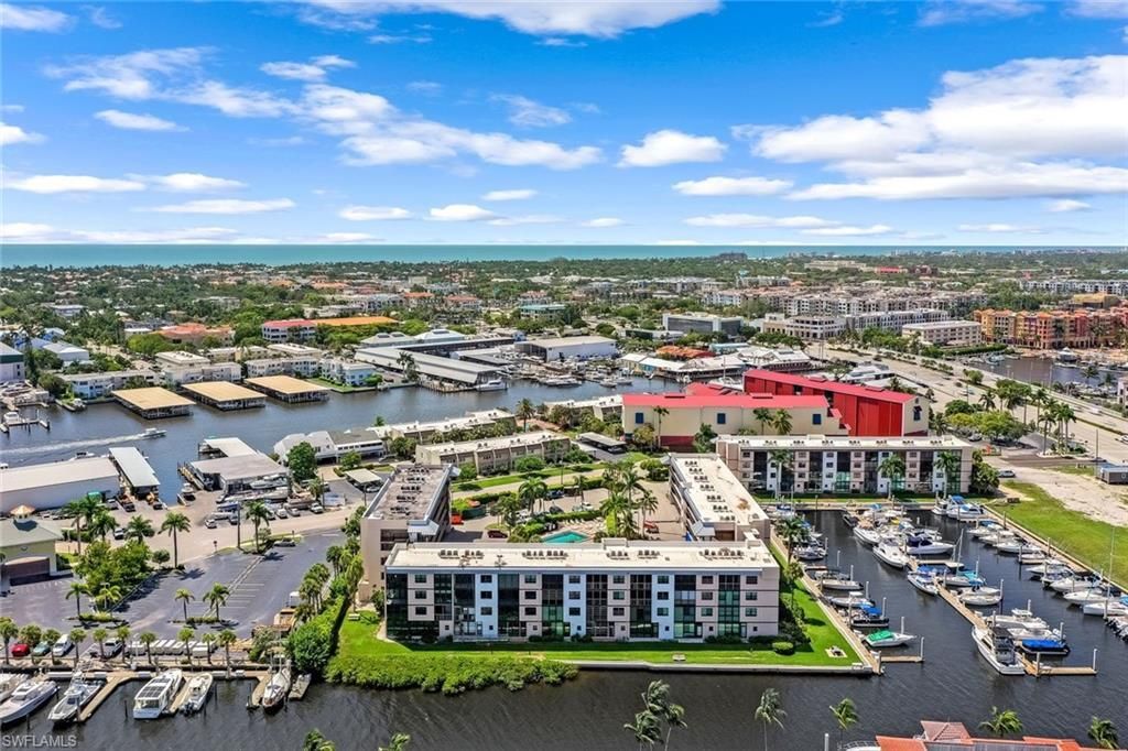 807 River Point Dr , Unit 102D, Naples, FL 34102 Photo