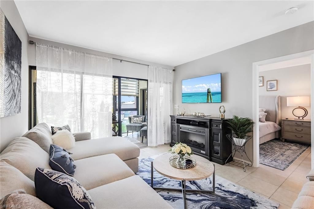 807 River Point Dr , Unit 102D, Naples, FL 34102 Photo