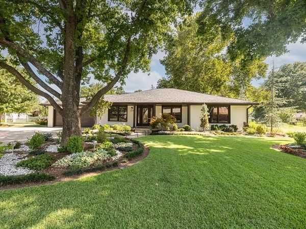 1305 E Lawrence Street, Wynnewood, OK 73098