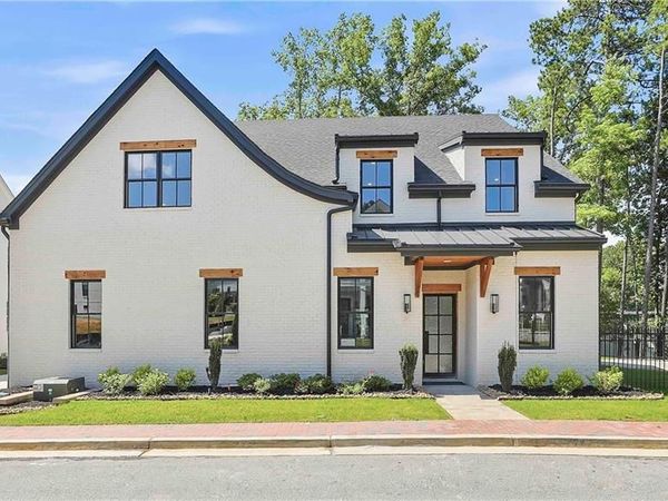 910 Laurel Brooke Avenue , Peachtree City, GA 30269