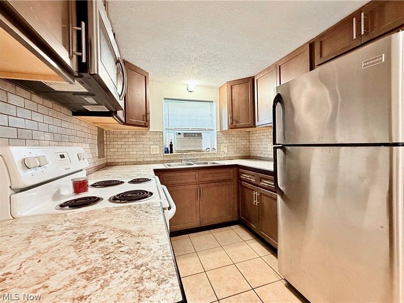 1601 Hill Street, Belpre, OH 45714 Photo 5