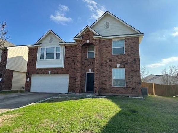 1316 Beechwood DR , Kyle, TX 78640
