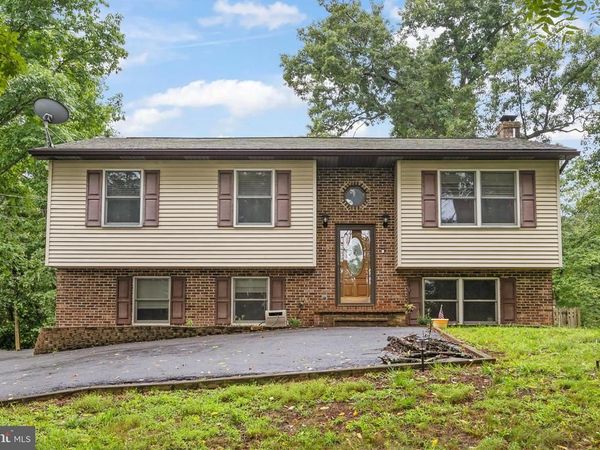 1226 LAKEVIEW DRIVE, CROSS JUNCTION, VA 22625