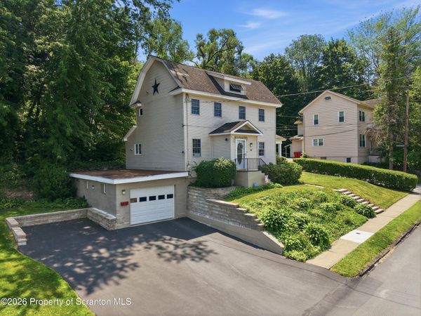 50 Laurel Street, Carbondale, PA 18407
