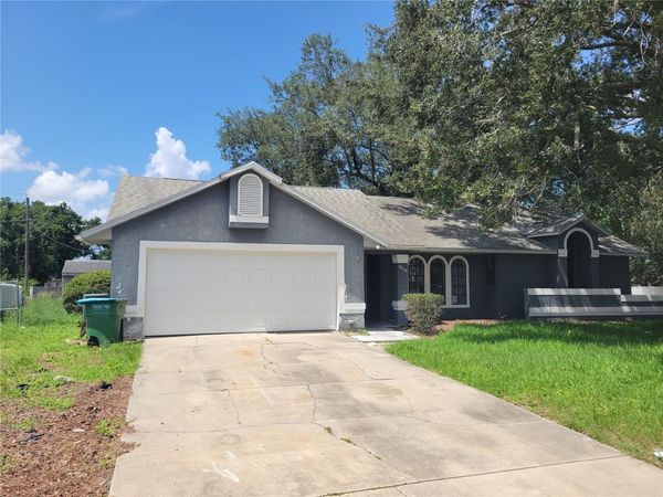 2218 GRETNA DRIVE , DELTONA, FL 32738