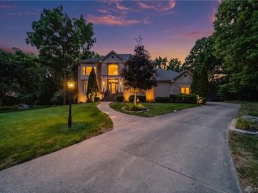 65 N Countryside Drive, Troy, OH 45373