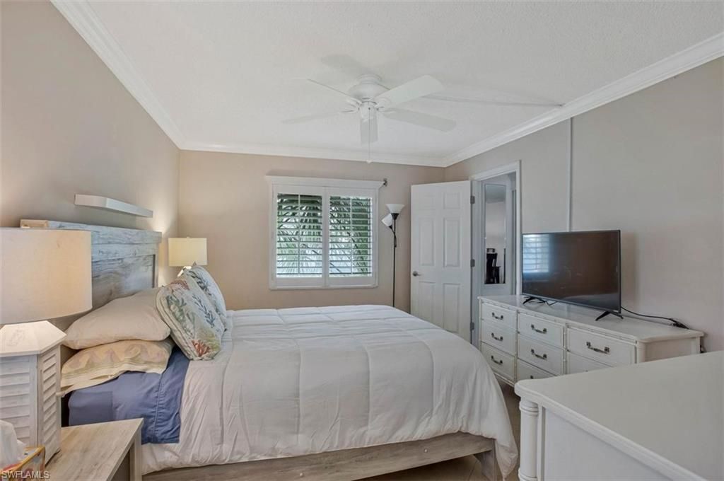 4318 27th Ct Sw, Unit 101, Naples, FL 34116 Photo