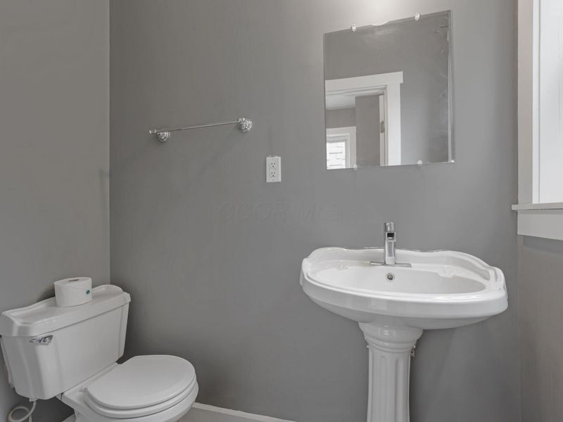 576 Hudson Avenue , Newark, OH 43055 Photo 15