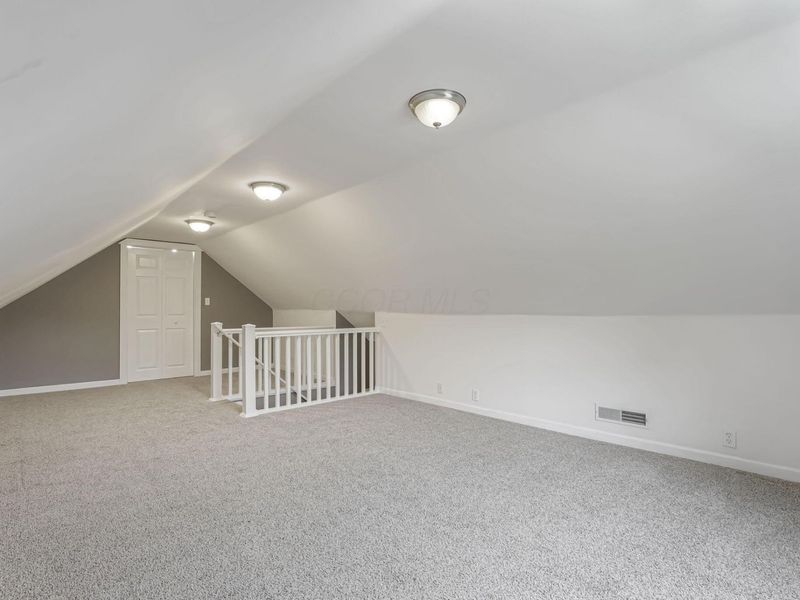 576 Hudson Avenue , Newark, OH 43055 Photo 27