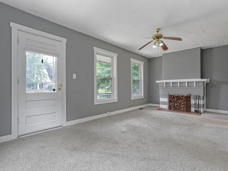 576 Hudson Avenue , Newark, OH 43055 Photo 4