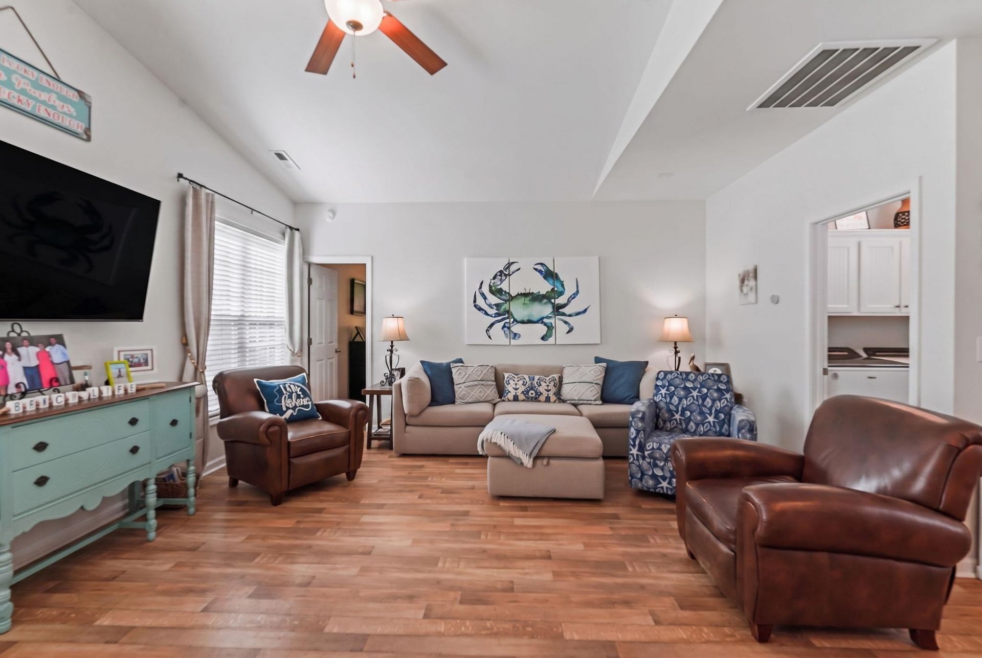 71 Weatherboard Ct.  Photo 9