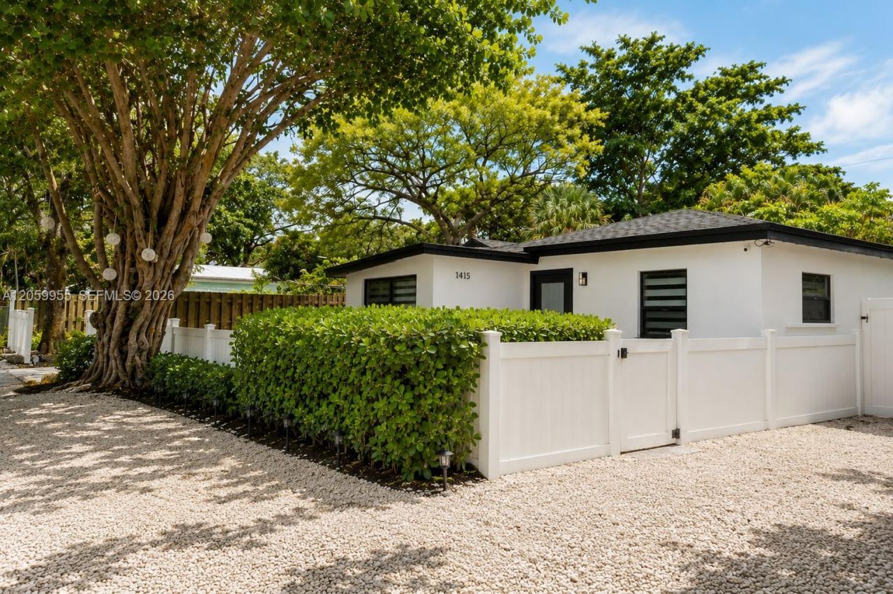 1415 SW 27th Ct, Fort Lauderdale, FL 33315 Photo