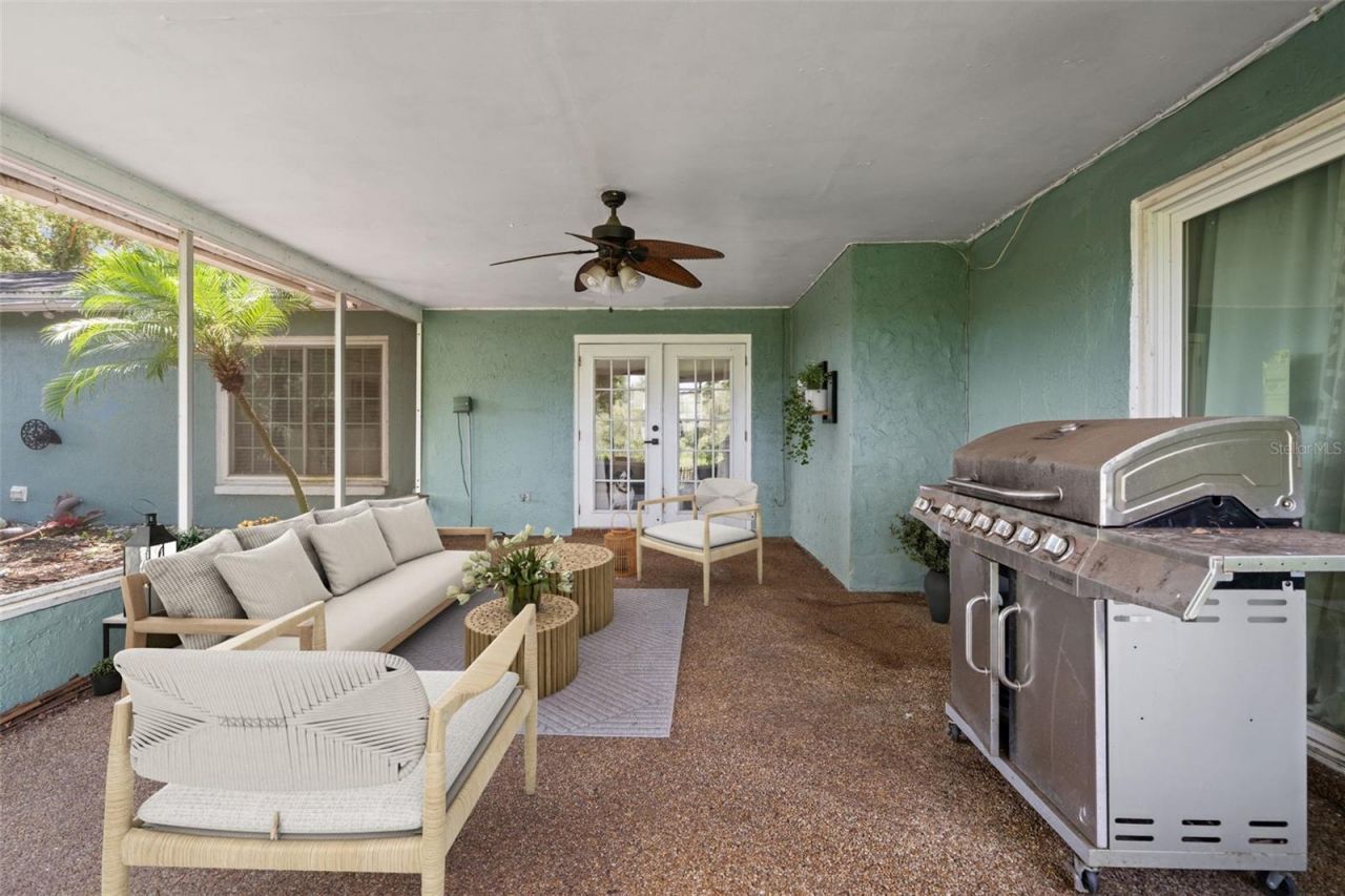 15521 Wetstone Drive, Tampa, FL 33613 Photo