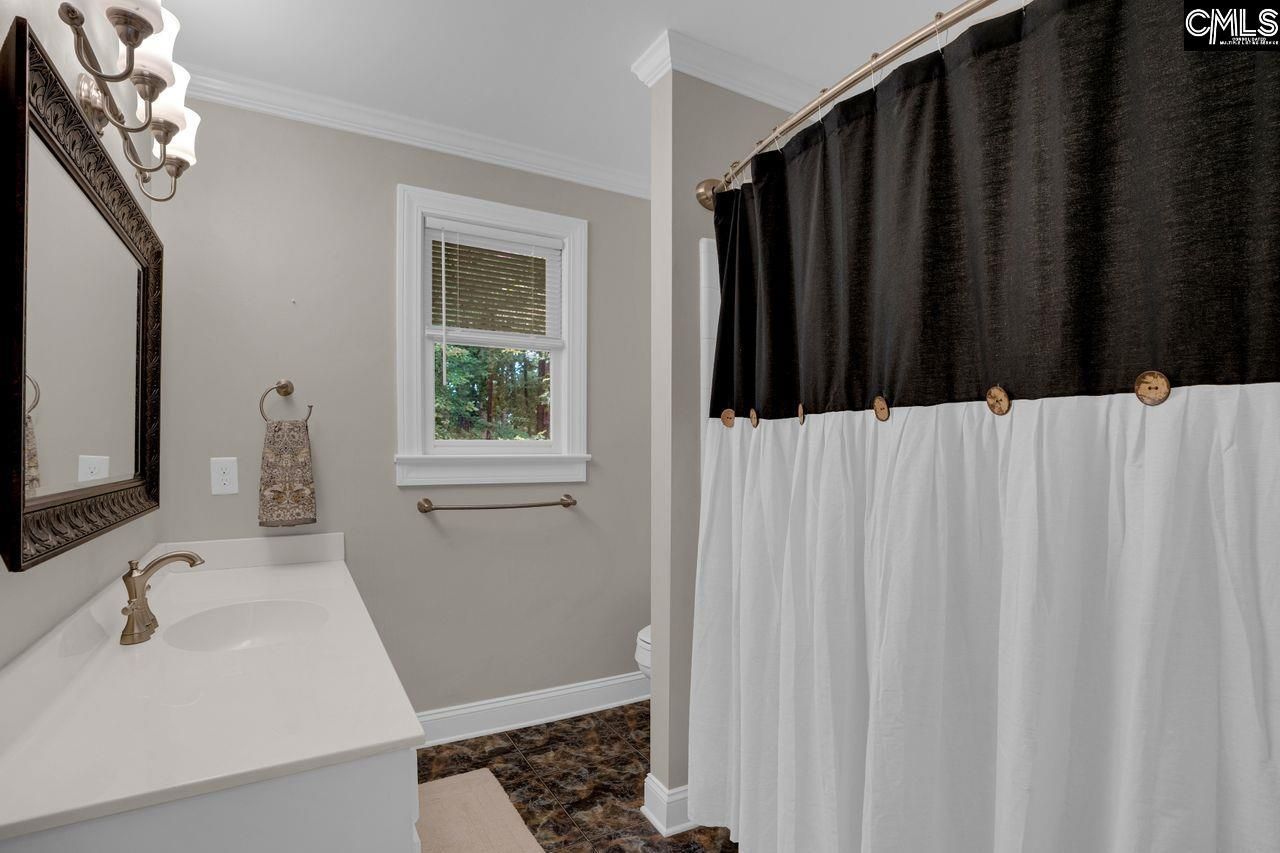 202 Archers Court  Photo 27