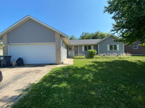 501 Hawkins Drive , Winnebago, IL 61088