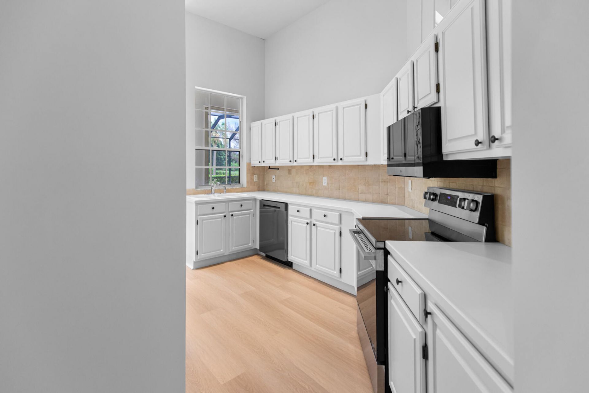 9408 Meadowood Drive, Fort Pierce, FL 34951 Photo