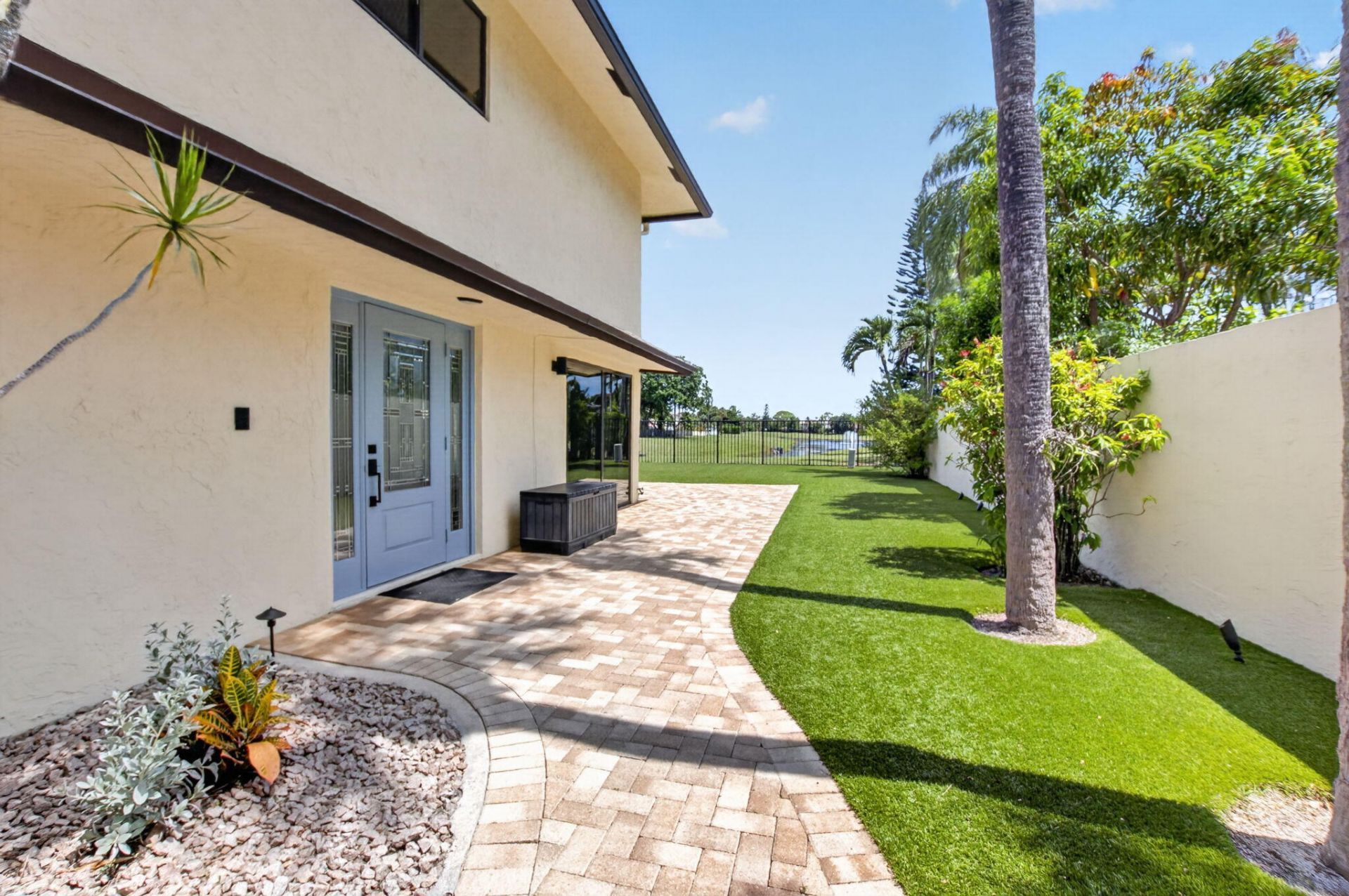 2833 SW 6th Street, Delray Beach, FL 33445 Photo