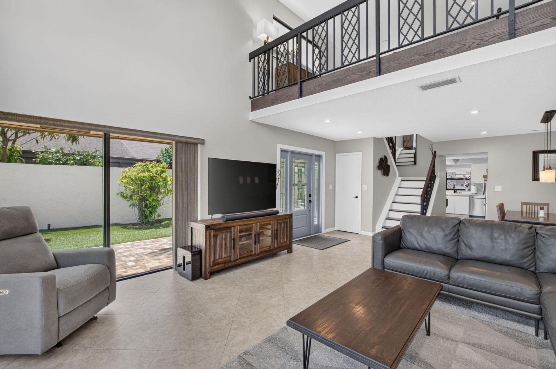 2833 SW 6th Street, Delray Beach, FL 33445 Photo