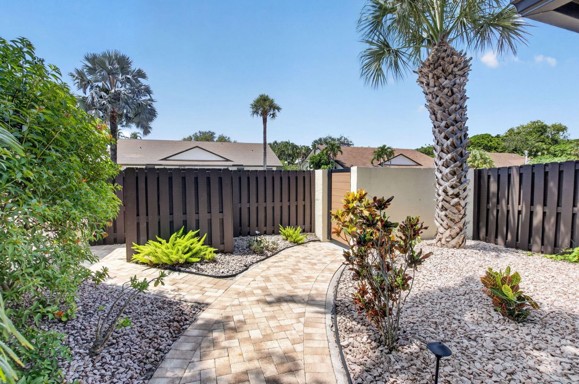 2833 SW 6th Street, Delray Beach, FL 33445 Photo