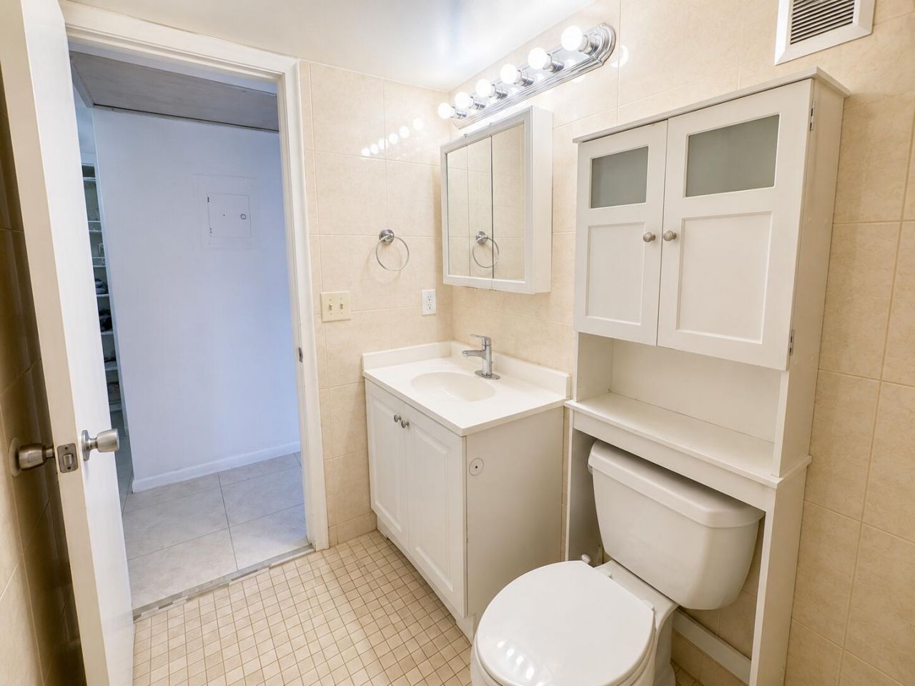 234 Chatham L, West Palm Beach, FL 33417 Photo