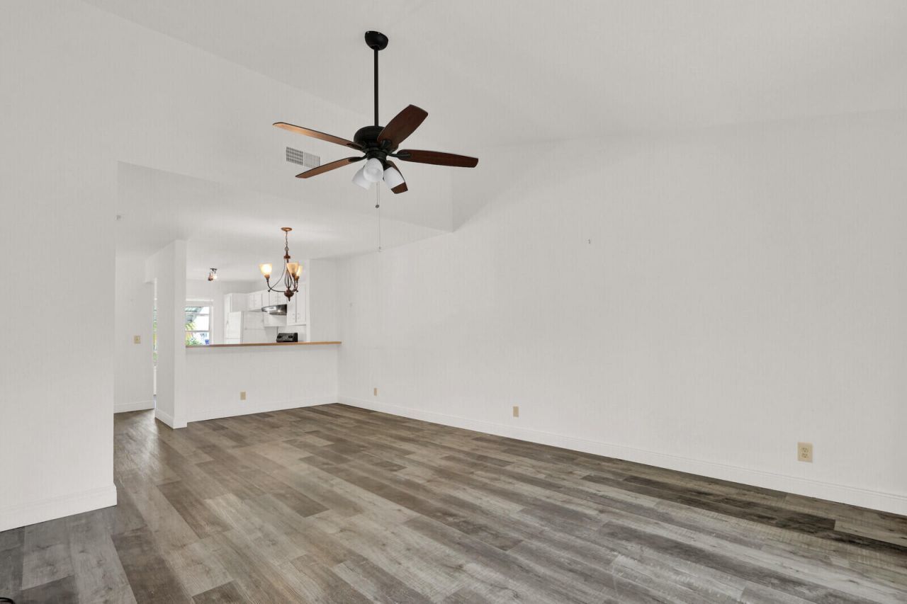 113 Pinewood Court, Jupiter, FL 33458 Photo