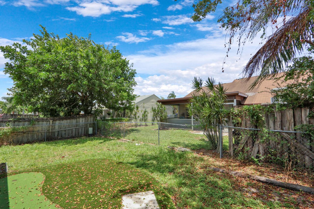 113 Pinewood Court, Jupiter, FL 33458 Photo