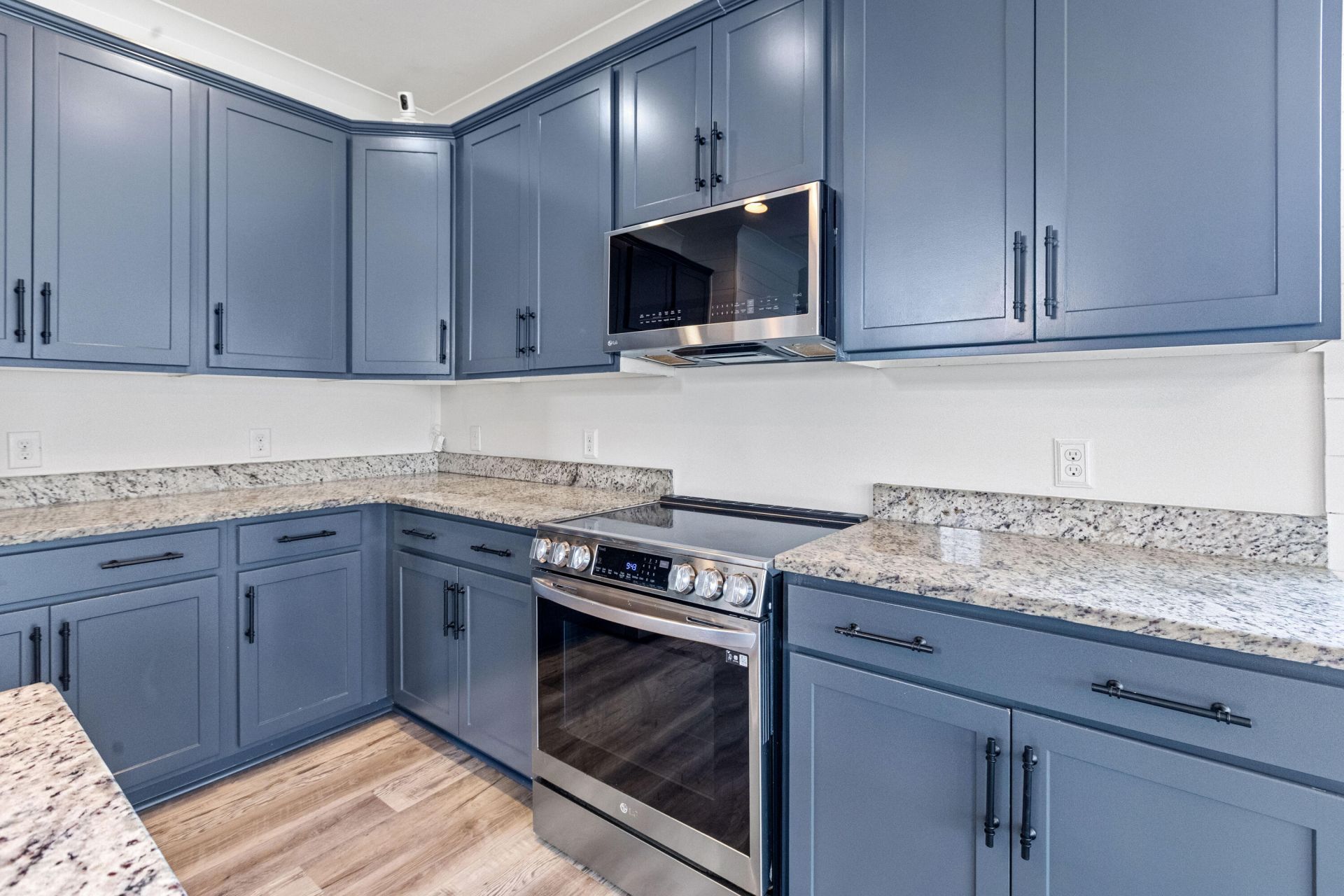 3085 Adventure Way Photo 13