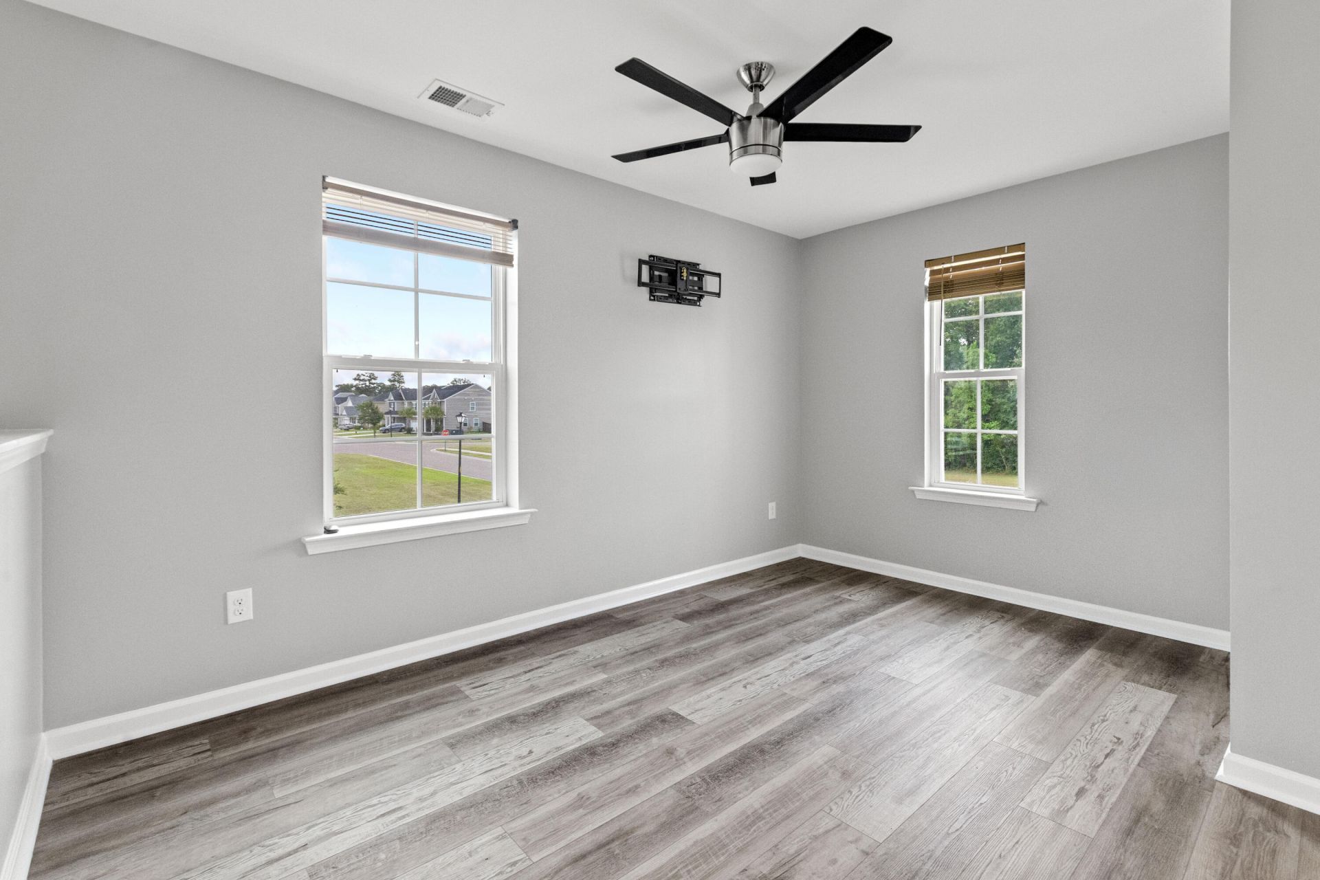 3085 Adventure Way Photo 18