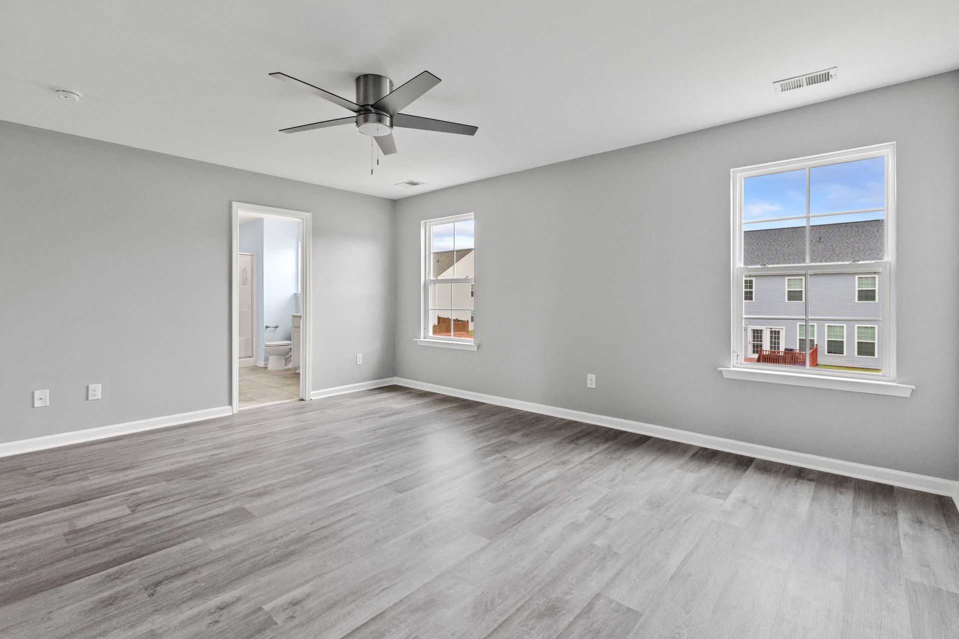 3085 Adventure Way Photo 32