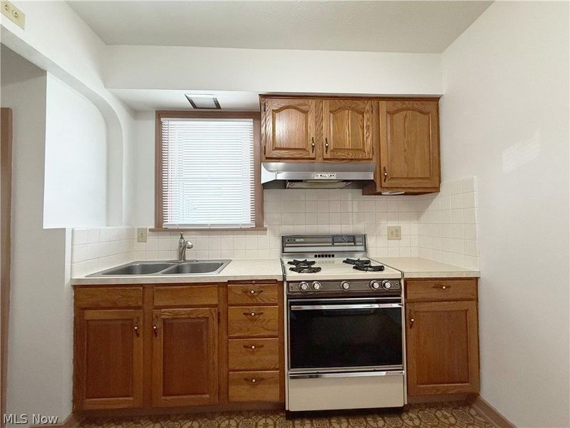 342 Concord Avenue, Elyria, OH 44035 Photo 30