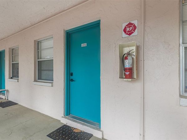555 62ND STREET S, Unit 106, ST PETERSBURG, FL 33707
