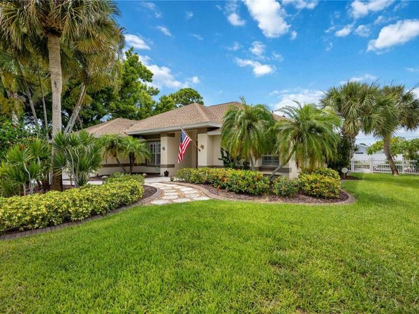 230 E GREEN STREET , ENGLEWOOD, FL 34223