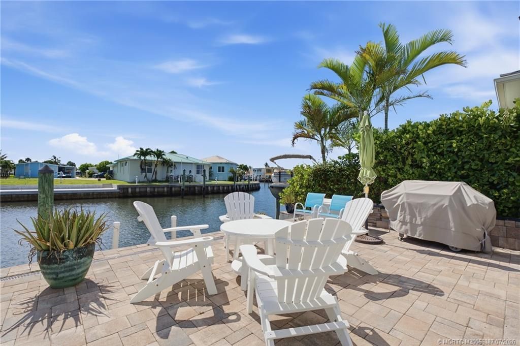 10751 S Ocean Drive, Unit B7, Jensen Beach, FL 34957 Photo