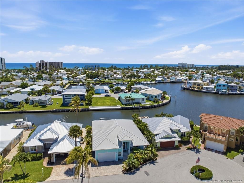 10751 S Ocean Drive, Unit B7, Jensen Beach, FL 34957 Photo
