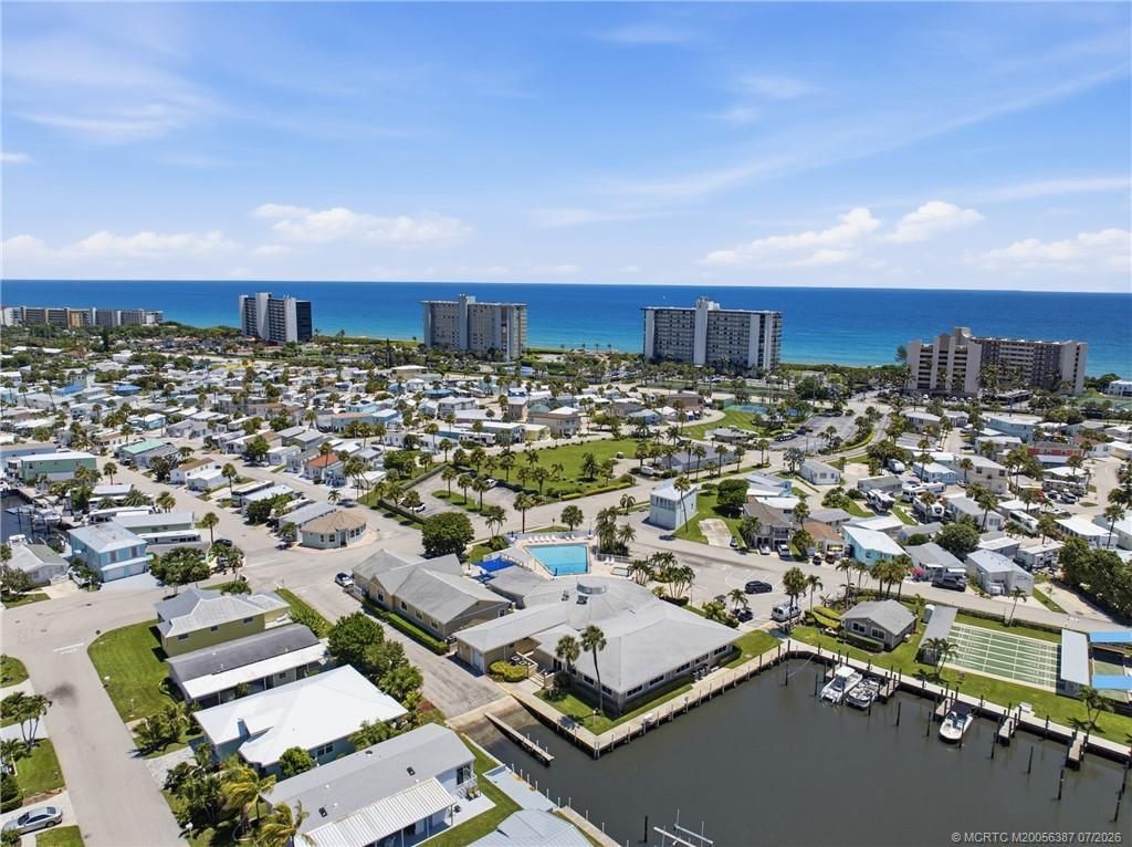 10751 S Ocean Drive, Unit B7, Jensen Beach, FL 34957 Photo