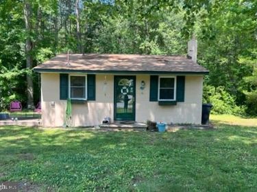 183 WAKEFIELD DRIVE, COLONIAL BEACH, VA 22443