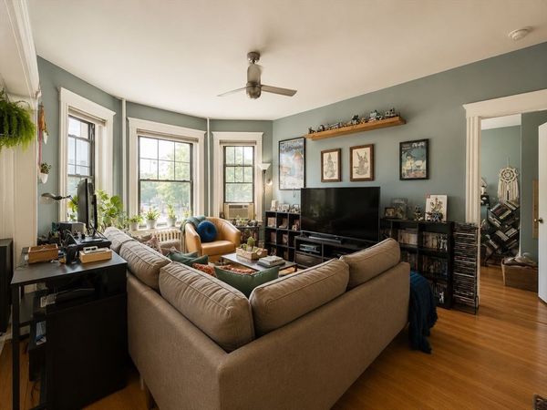 374 Chestnut Hill Ave, Unit 1, Boston, MA 02135