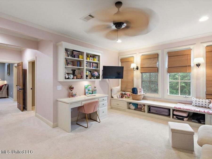 Property Image 36