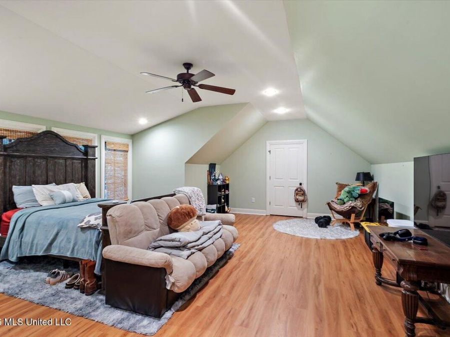 Property Image 48