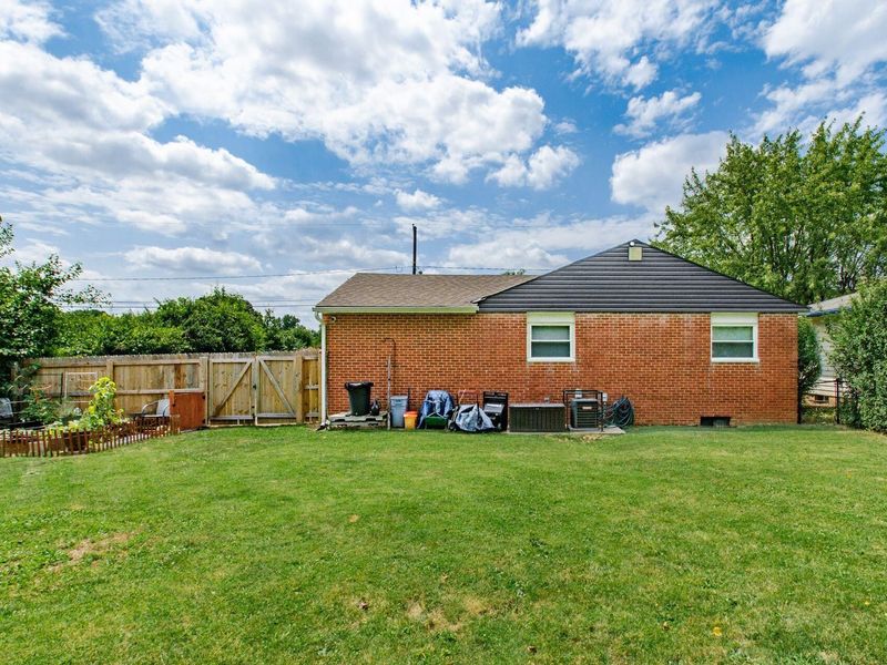 2858 Fairwood Avenue, Columbus, OH 43207 Photo 28