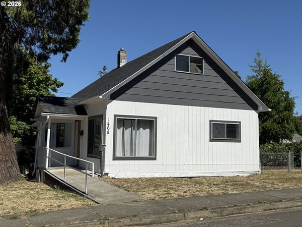 1468 SE THOMPSON ST, Roseburg, OR 97470
